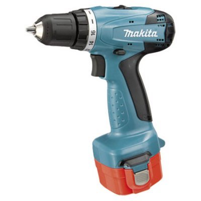Дрель Makita 6271DWPLE (6271DWPLE) Дрель Makita 6271DWPLE (6271DWPLE)Дрели Makita<br>безударная дрель-шуруповерт, быстрозажимной патрон, диаметр патрона: 1 - 10 мм, питание от аккумулятора, вес: 1.5 кг<br>
