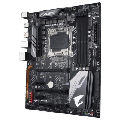     Gigabyte X299 AORUS GAMING - #2