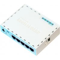  MikroTik RB750Gr3