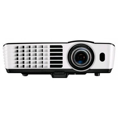   BenQ TH682ST