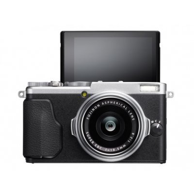    Fujifilm X70